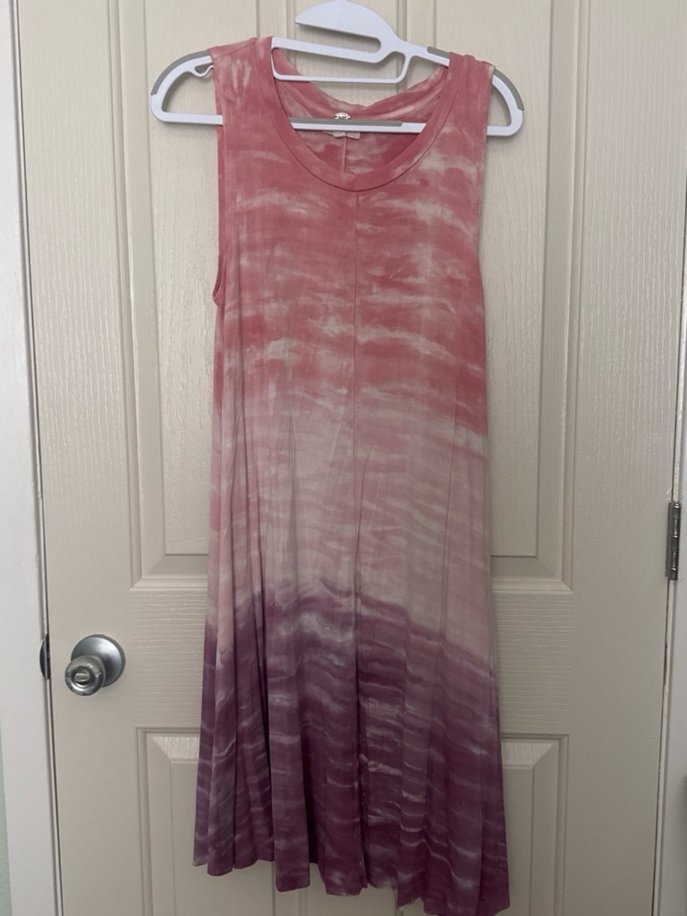 Cupio Pink to Purple Ombre Sleeveless Midi Dress